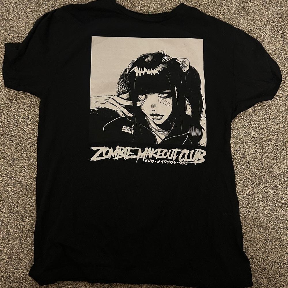 Zombie Make-out Club Graphic Tee